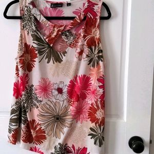 Crisscross neck detail tank